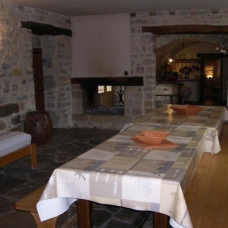Sainte-Eulalie-de-Cernon La Bergerie B&B 외부 사진