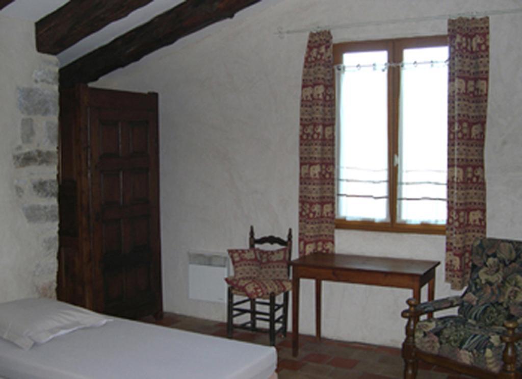 Sainte-Eulalie-de-Cernon La Bergerie B&B 객실 사진