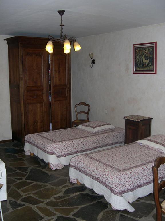 Sainte-Eulalie-de-Cernon La Bergerie B&B 객실 사진